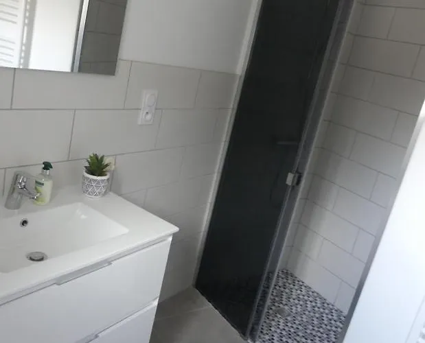 Grand Du Puy Lambert La Flocelliere