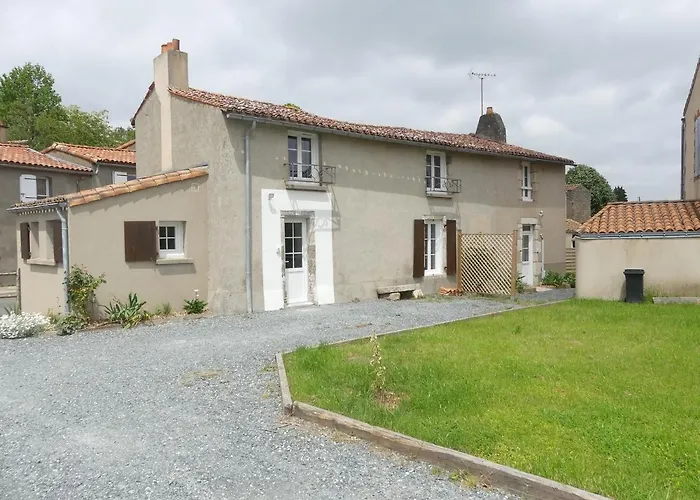 Guest house Grand Du Puy Lambert La Flocelliere